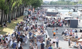 Banks of the River Seine - view of leisure time activities on the Left Bank in July 2013 © Apur – David Boureau