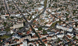 Aerial view of different types of housing in Ile-de-France ©ph.guignard@air-images.net