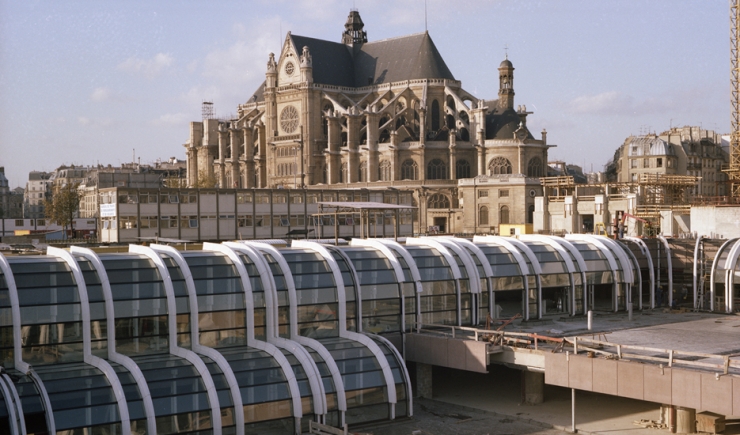 View of the Forum des Halles and Saint-Eustache Church in 1979 © Apur