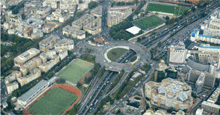Stade Maryse Hilsz et stade des docteurs Déjérine, vers le nord (Paris 20e)