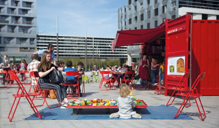 A play area set up by La Ludomobile on the Rosa Parks esplanade in Paris 19